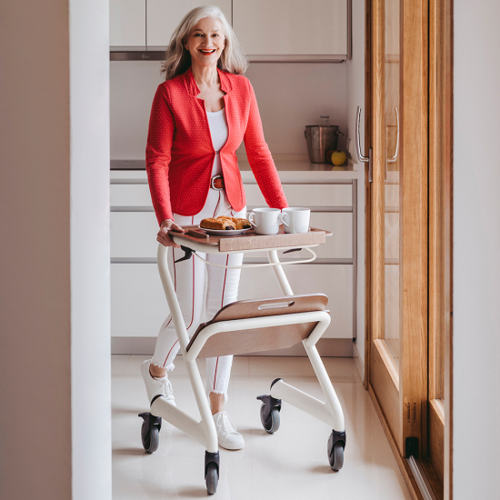 INDOOR ROLLATOR