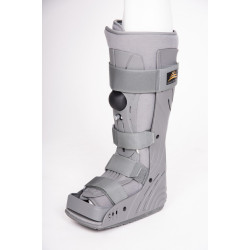 Νάρθηκας ποδοκνημικής PNEUMATIC WALKER